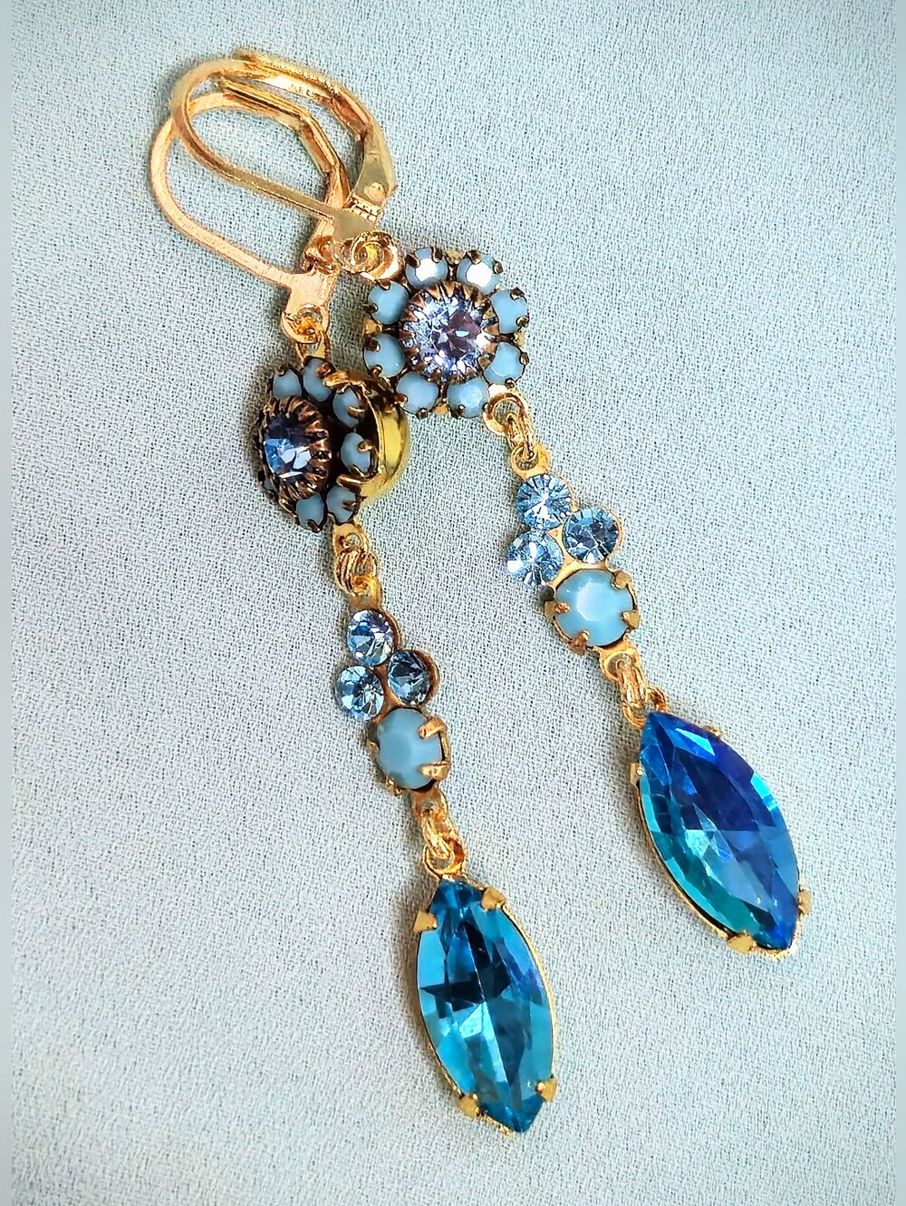Victorian Turquoise Crystal Flowers In Dangle Gold Plated Artisan-Made Earrings